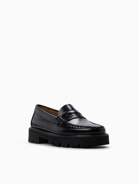 G.H. Bass & Co. Loafers 7.5
